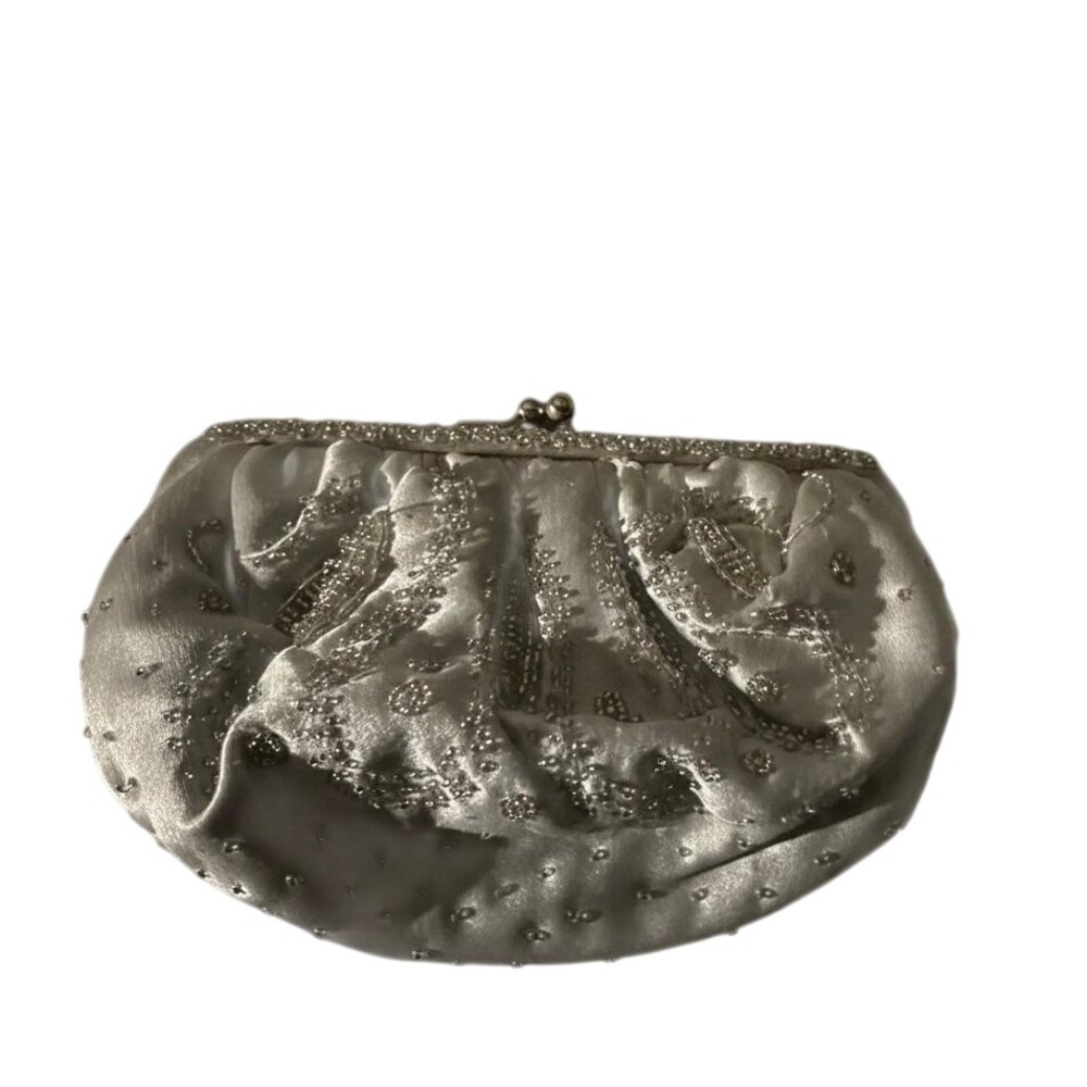 Le Regale Vintage Silver Beaded clasp clutch Evening Bag Formal Occasion Purse